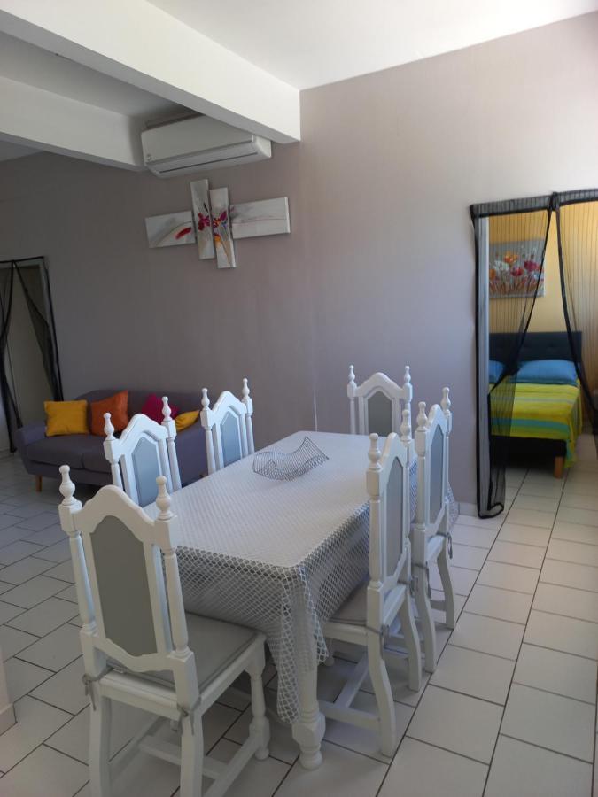 Maison Du Bien Etre Baie Mahault Ngoại thất bức ảnh